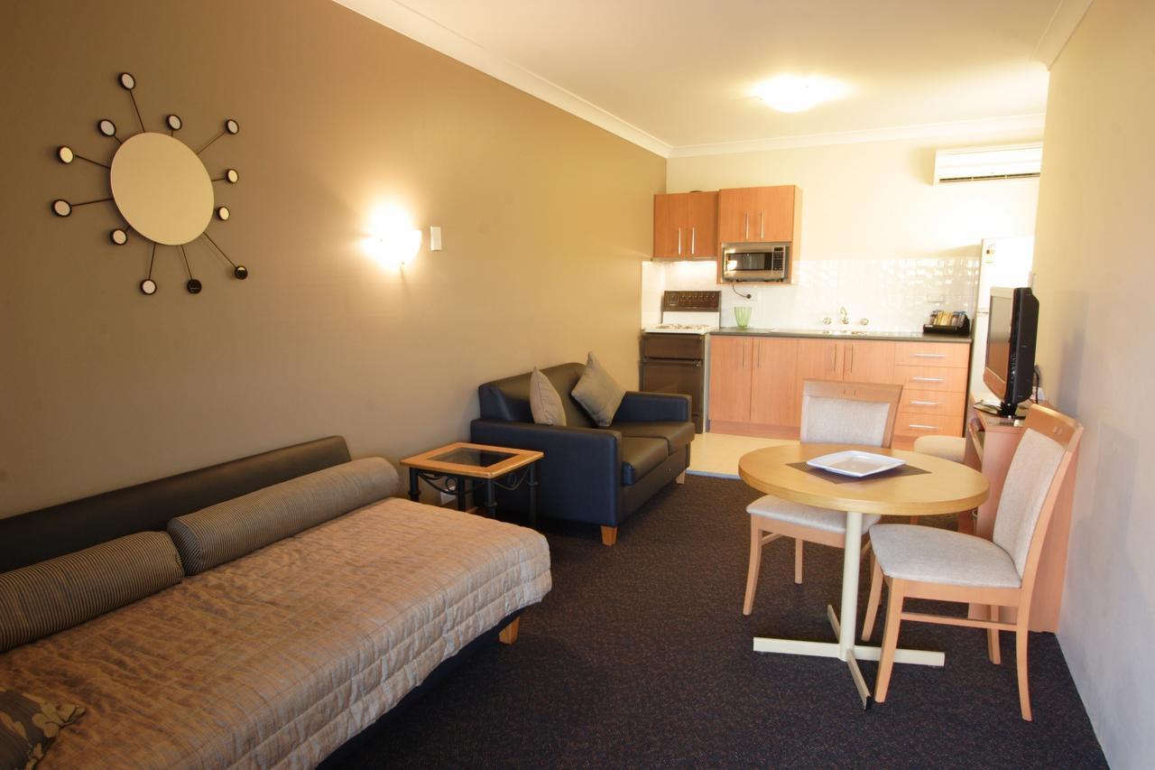 Narellan Motor Inn Екстериор снимка