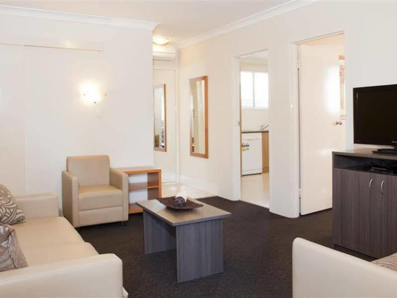 Narellan Motor Inn Екстериор снимка