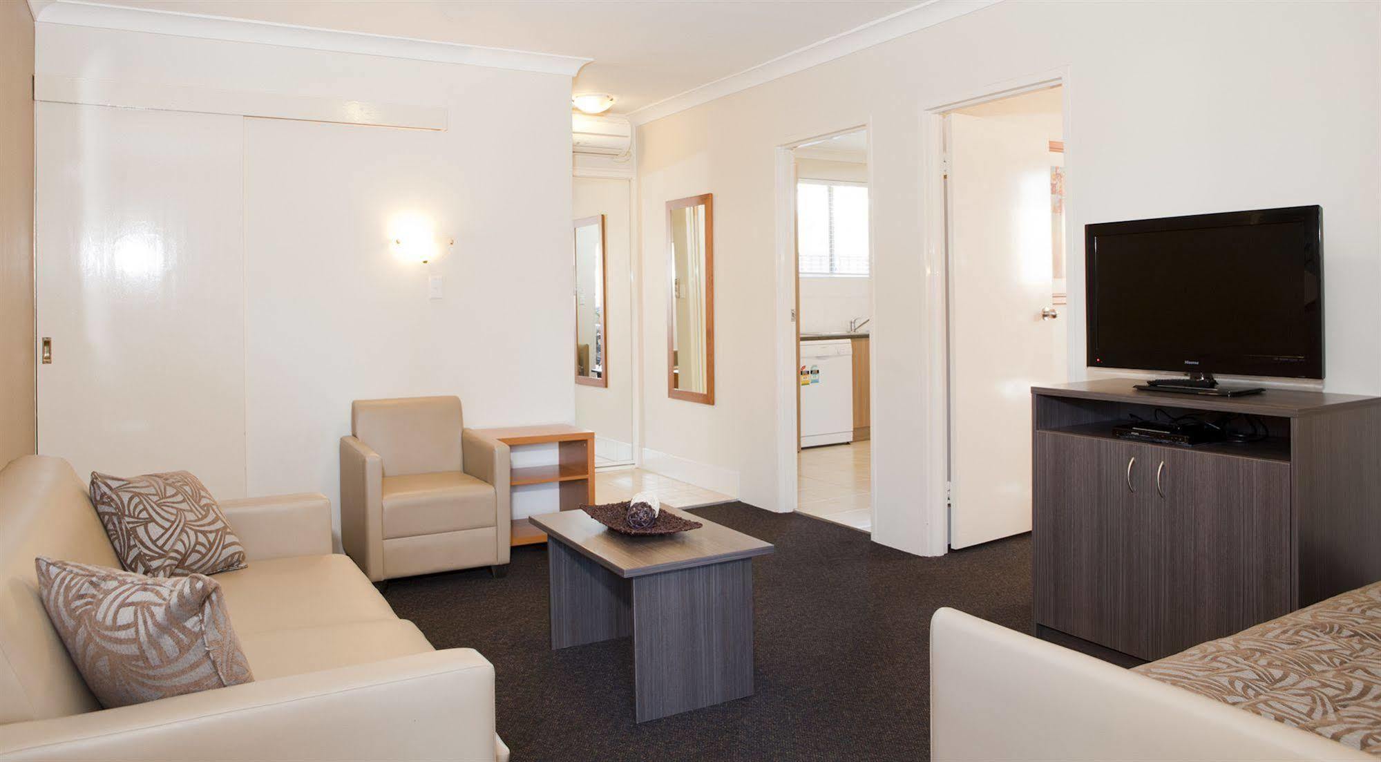 Narellan Motor Inn Екстериор снимка
